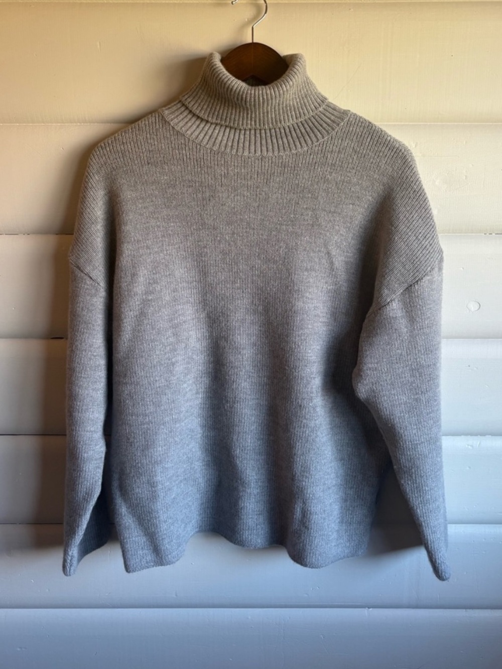 MOUSSY Made in Japan 100% Wool Oversized Turtleneck Sweater Gray